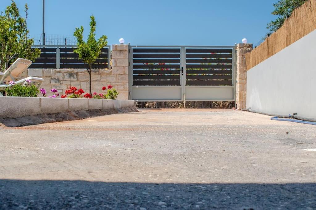 Md Residence Near The Beach W Bbq And Private Parking خيرسونِسوس المظهر الخارجي الصورة