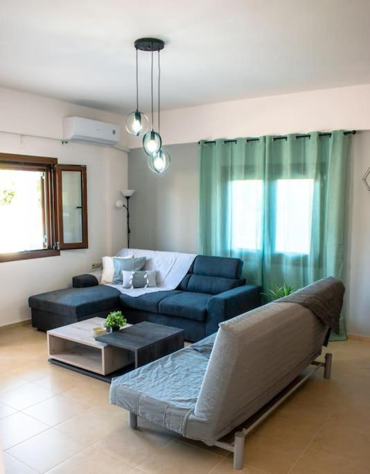Md Residence Near The Beach W Bbq And Private Parking خيرسونِسوس المظهر الخارجي الصورة