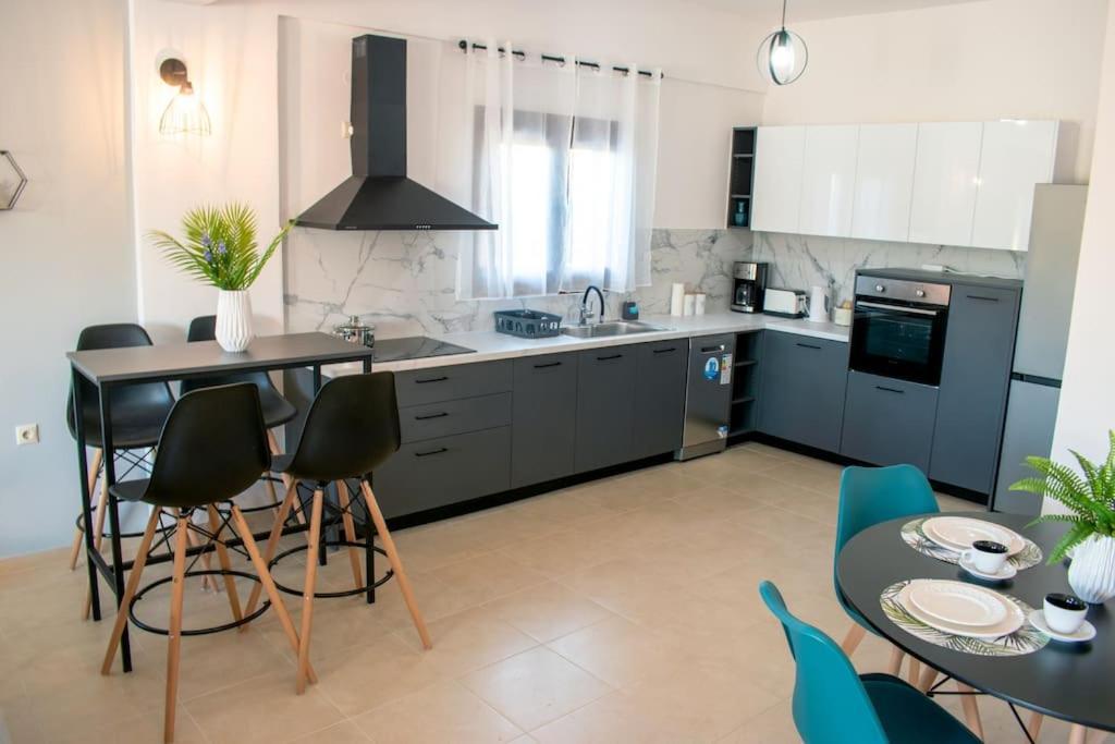 Md Residence Near The Beach W Bbq And Private Parking خيرسونِسوس المظهر الخارجي الصورة